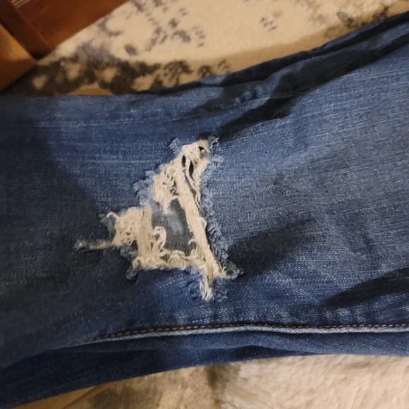 American Eagle super stretched stressed jeans - Picture 4 of 7
